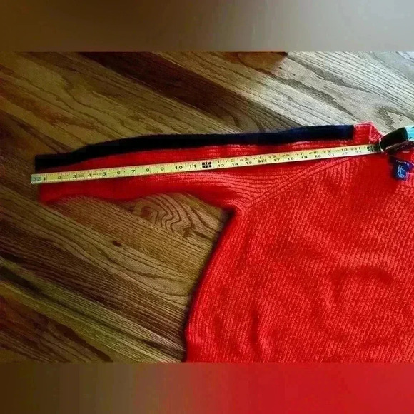 FOREVER 21 - ORANGE SWEATER WITH BLACK ARM STRIPES - SIZE SMALL - Picture 9 of 9